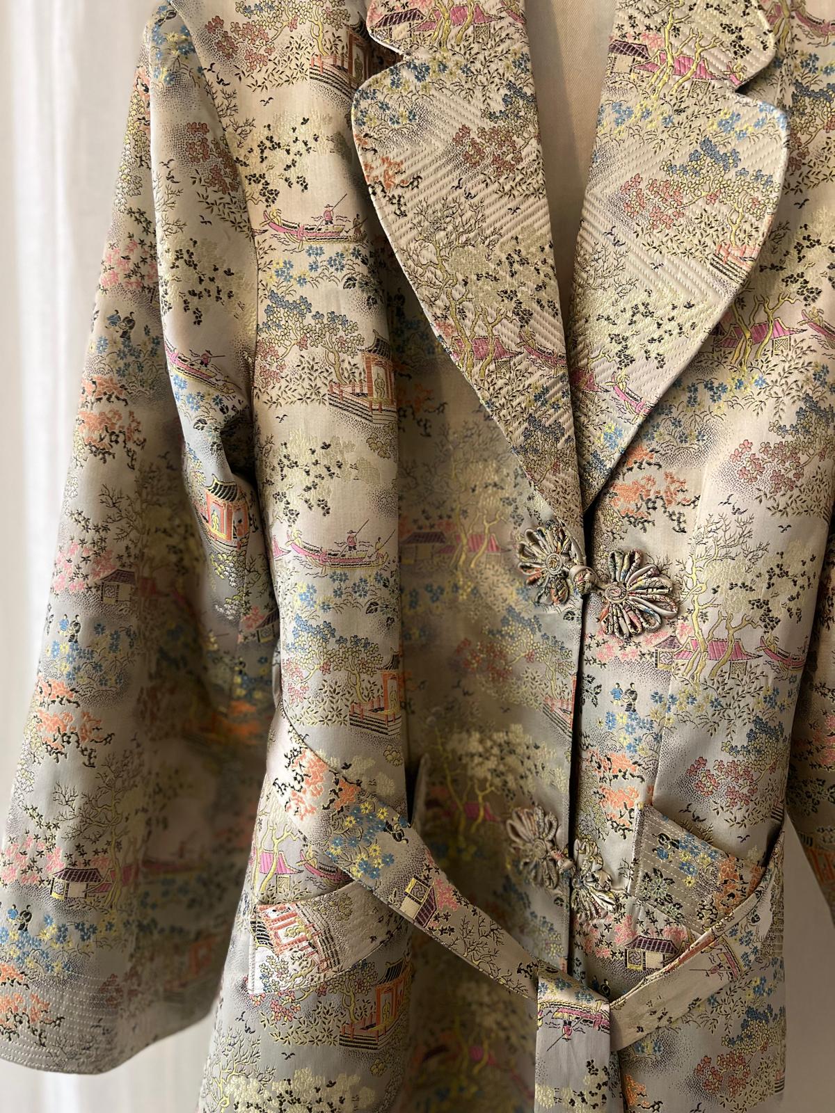 Silk jacquard coat