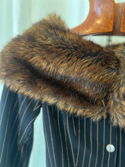 Plein Sud Paris – Black Pinstripe Blazer with Luxe Fur Collar