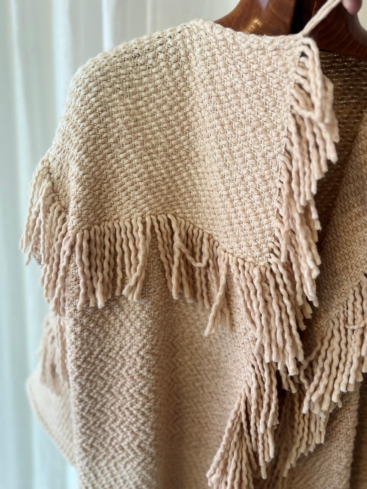 Ulla Johnson – Textured Fringe Knit Cardigan in Natural Beige