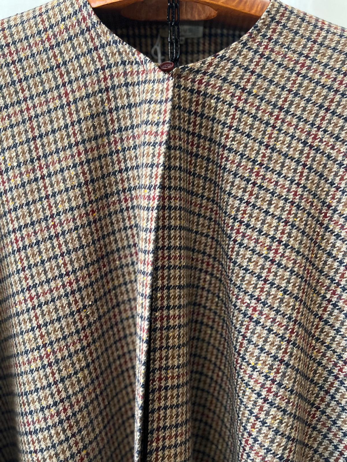 Ted Lapidus Paris Wool Cape – Houndstooth Check – Preloved