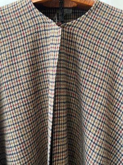 Ted Lapidus Paris Wool Cape – Houndstooth Check – Preloved