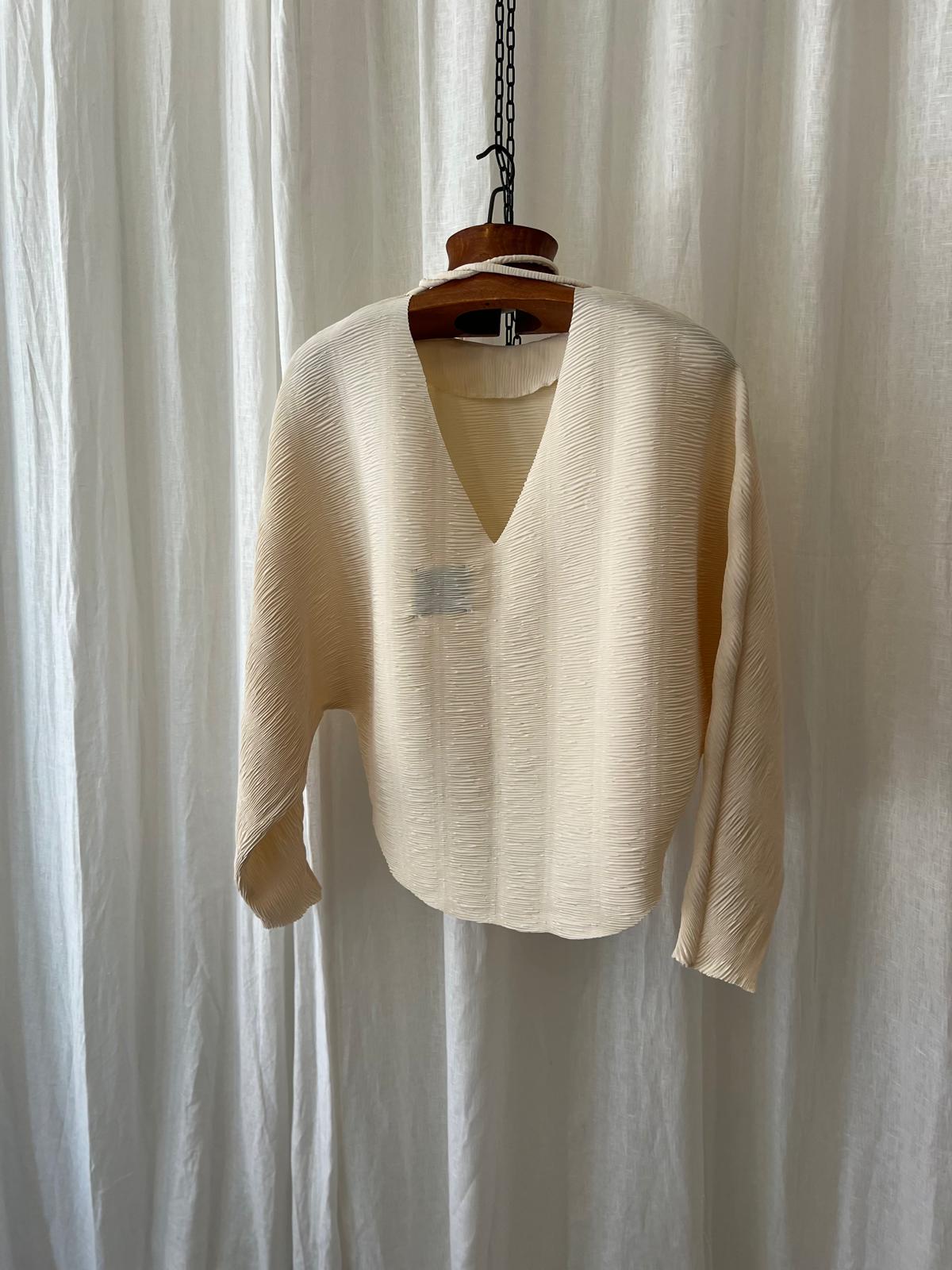 RÓHE Sculpted Pleated Blouse – Cream – Preloved