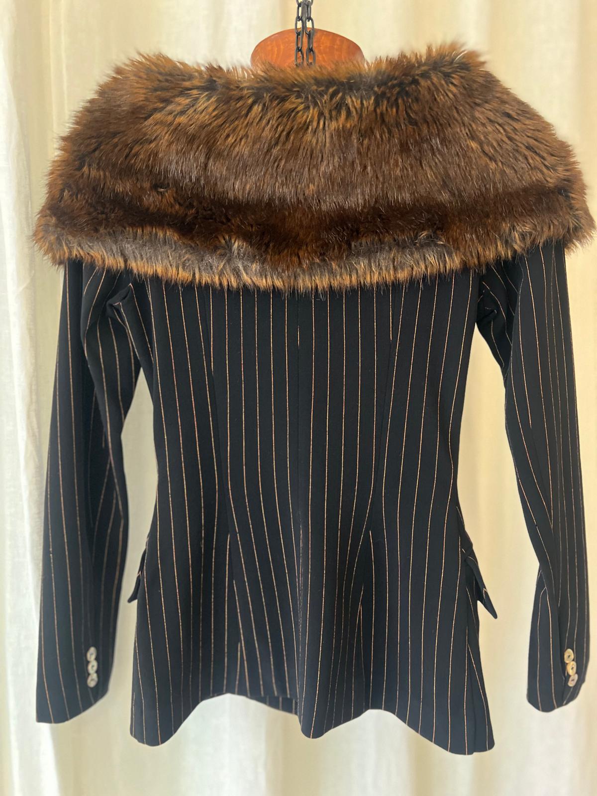 Plein Sud Paris – Black Pinstripe Blazer with Luxe Fur Collar