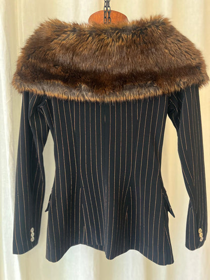Plein Sud Paris – Black Pinstripe Blazer with Luxe Fur Collar