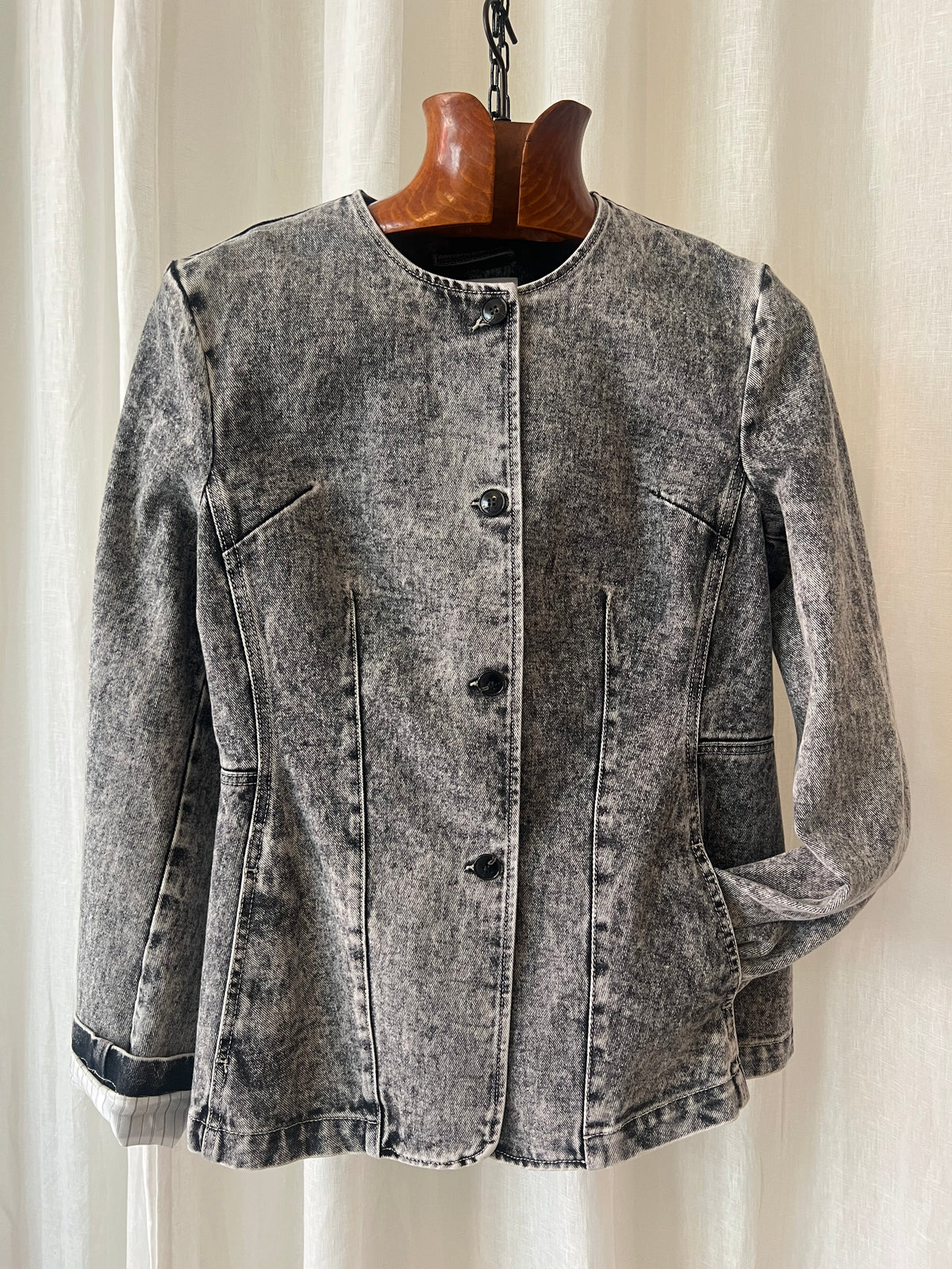 QUIRA — Sculpted Acid-Wash Denim Jacket