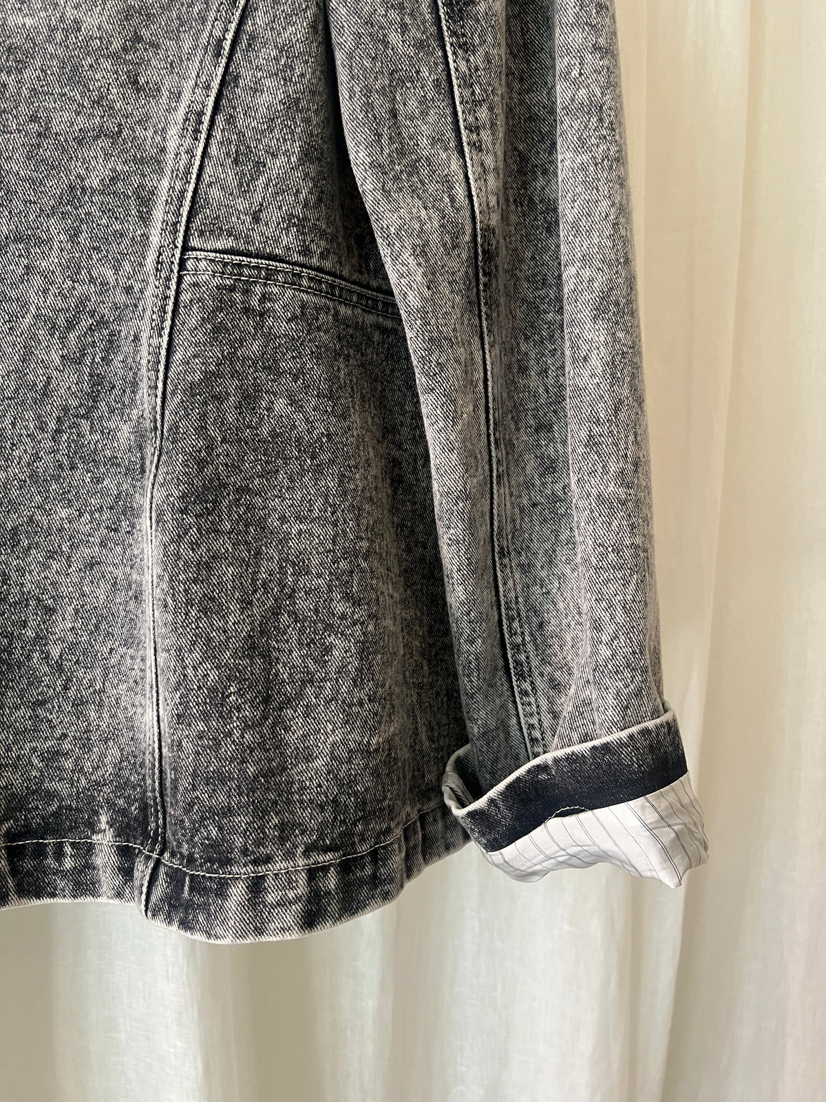 QUIRA — Sculpted Acid-Wash Denim Jacket