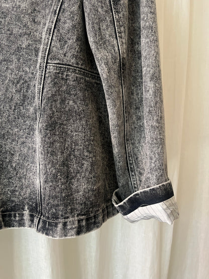 QUIRA — Sculpted Acid-Wash Denim Jacket