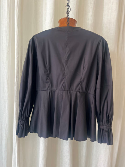 CALIBAN — Sculpted Peplum Blouse