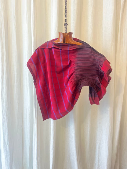 ISSEY MIYAKE FÊTE — AW2007 Asymmetric Pleated Top