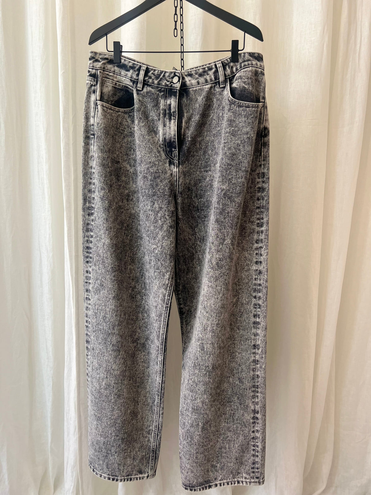 QUIRA — Acid-Wash Straight-Leg Jeans