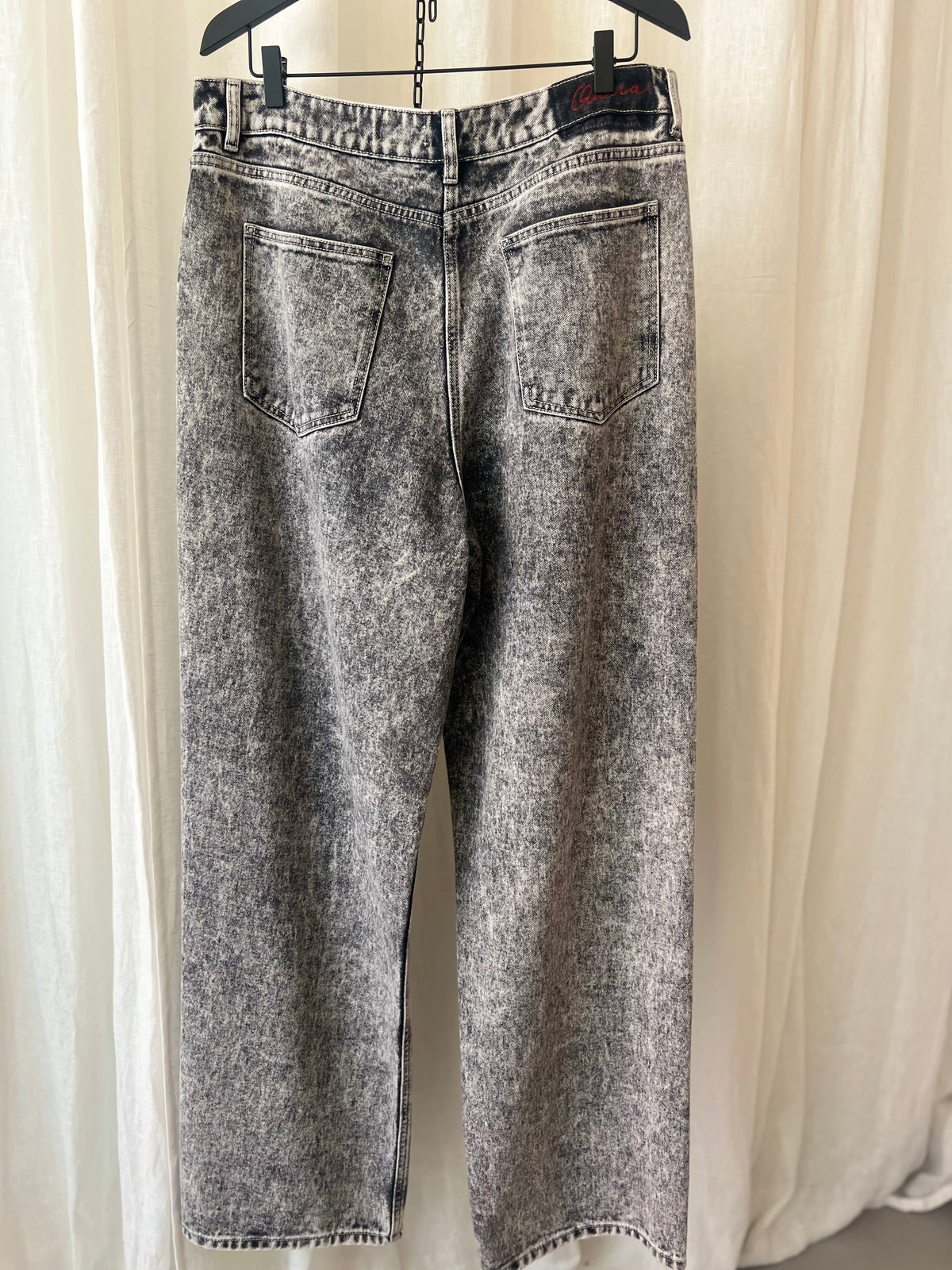 QUIRA — Acid-Wash Straight-Leg Jeans