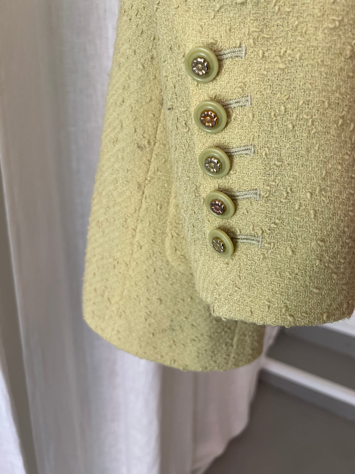Louis Féraud Vintage Virgin Wool Bouclé Jacket – Lime Green / Pistachio
