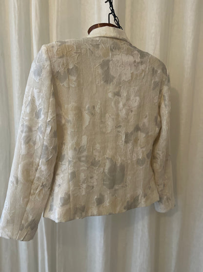 Serge Dana by Artal Vintage Textured Floral Jacquard Blazer – Off-White, Silver